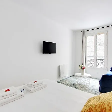 Cmg St Antoine Bastille 12
